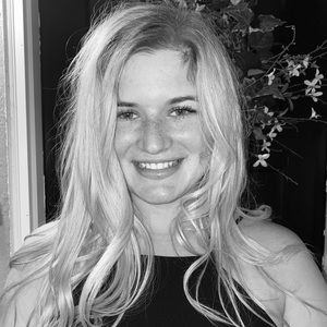 Meet your Posher, Jade